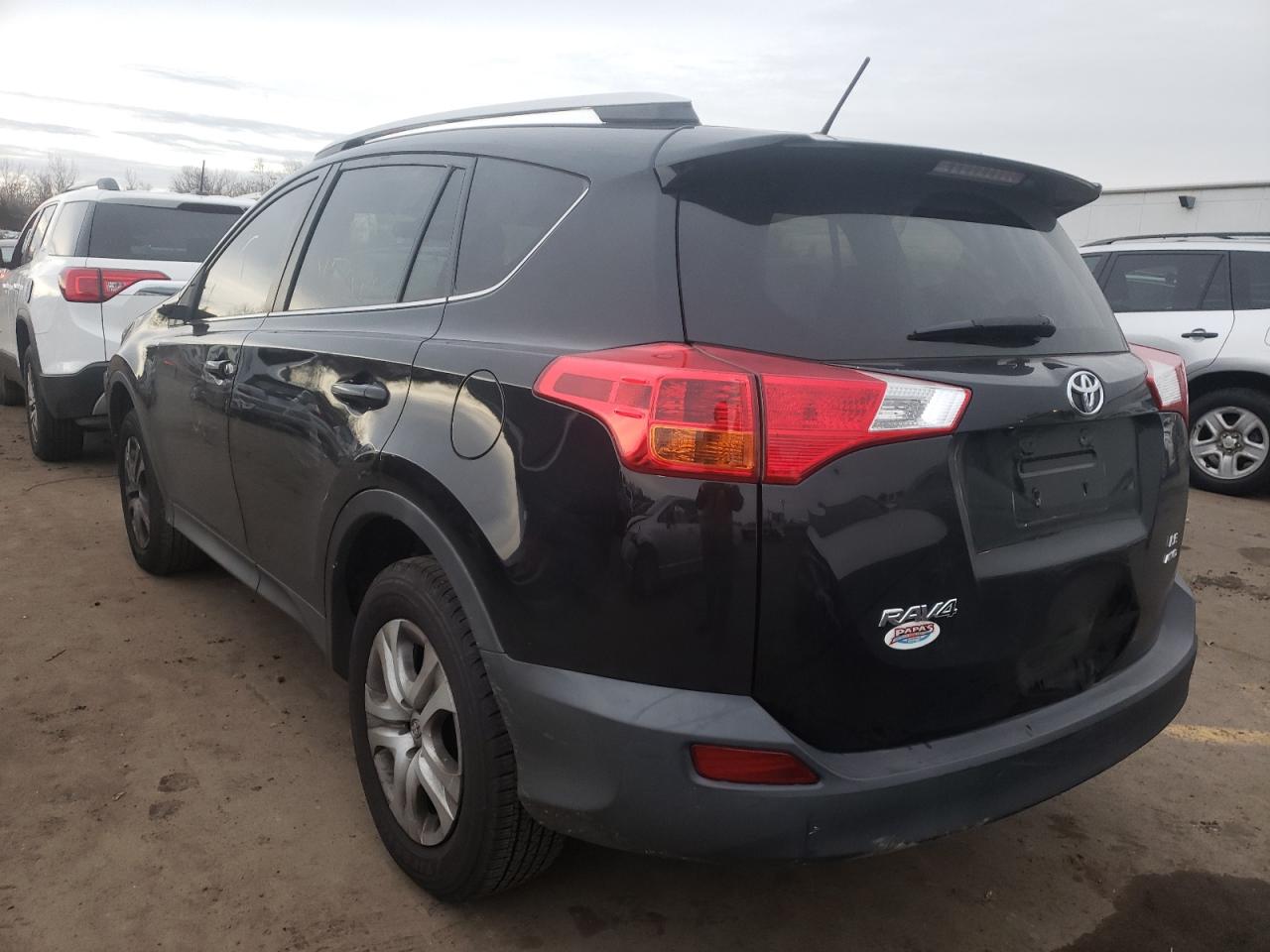 Photo 3 from auction – 2014 TOYOTA RAV4 LE with VIN 2T3BFREV5EW126227