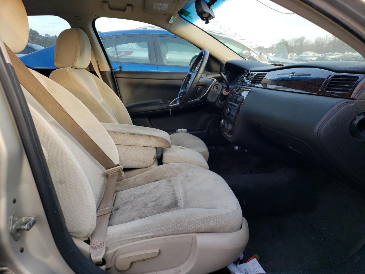 Photo 5 from auction – 2012 CHEVROLET IMPALA LT with VIN 2G1WB5E35C1124447