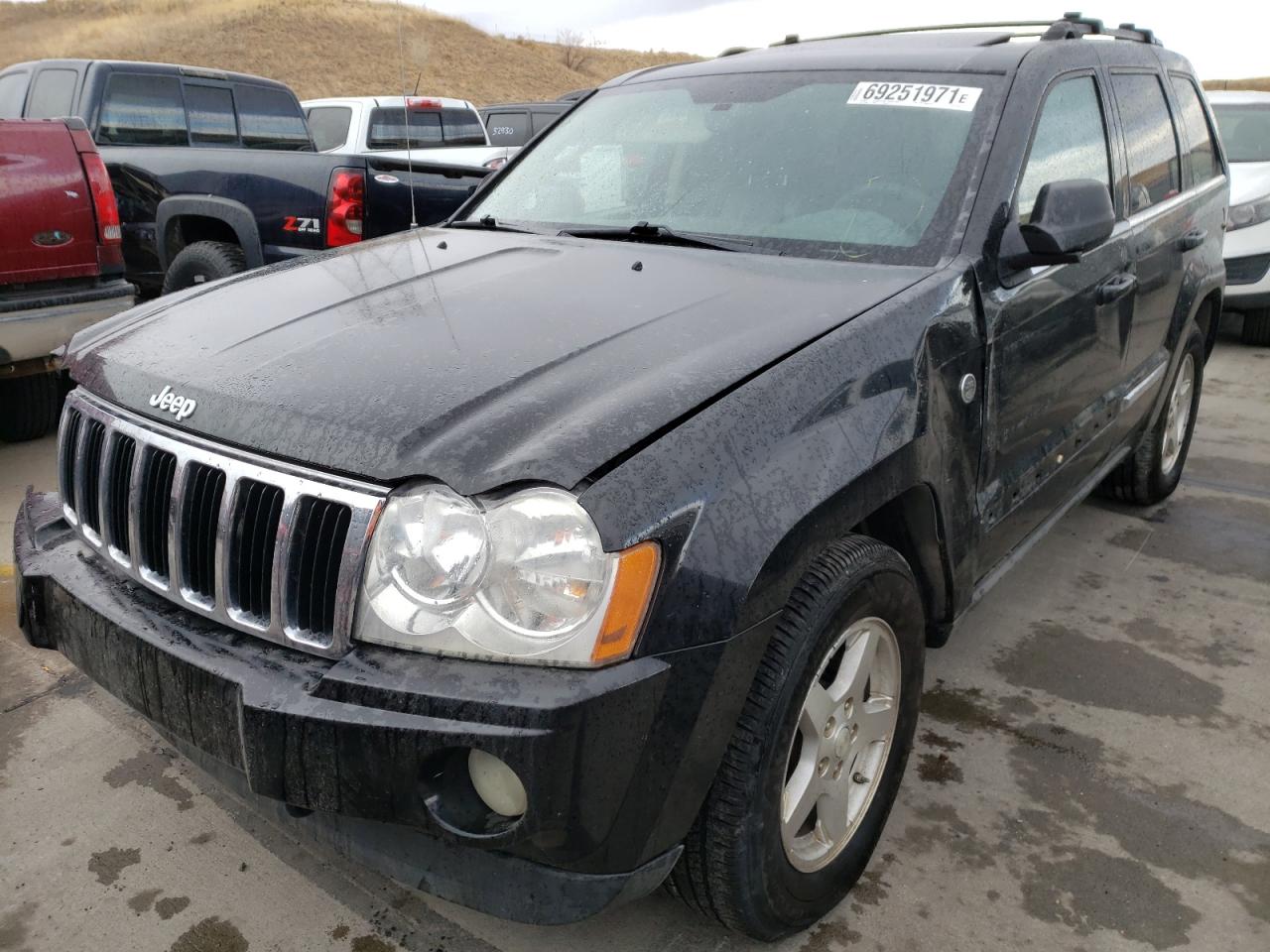 Photo 2 from auction – 2005 JEEP GRAND CHER with VIN 1J4HR58N45C642307