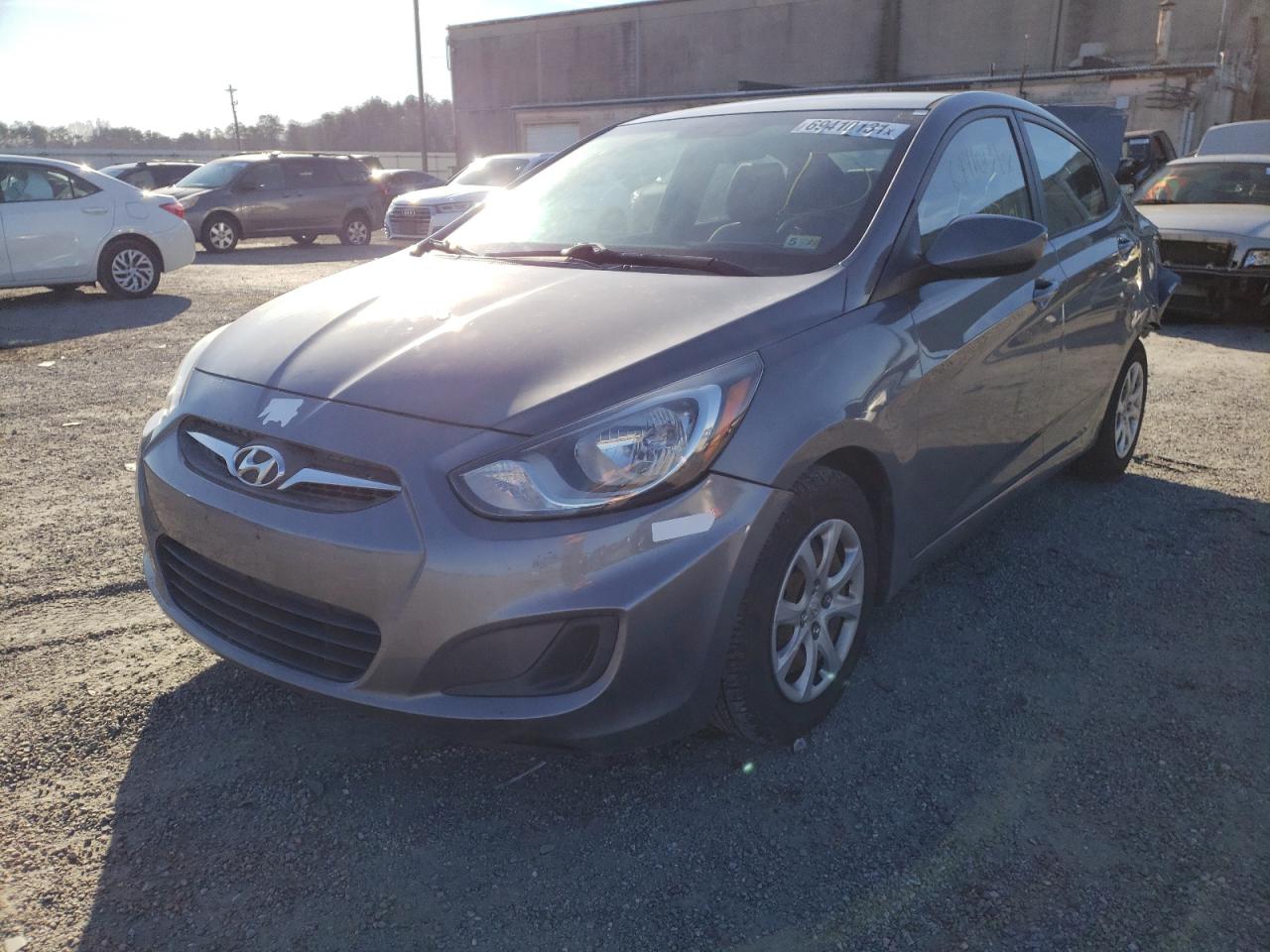 Photo 2 from auction – 2014 HYUNDAI ACCENT with VIN KMHCT4AE7EU690394