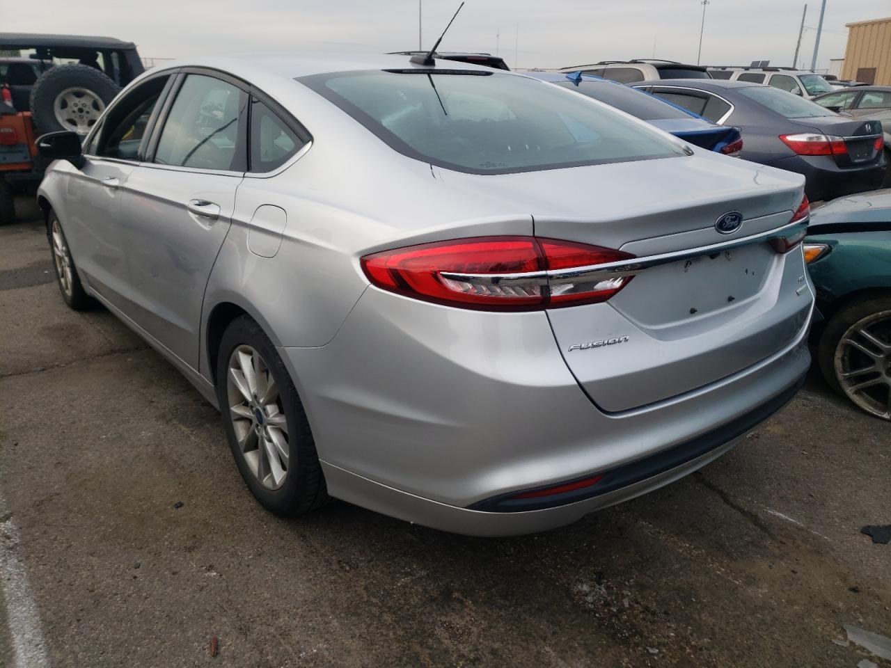 Photo 3 from auction – 2017 FORD FUSION SE with VIN 3FA6P0HD3HR236611