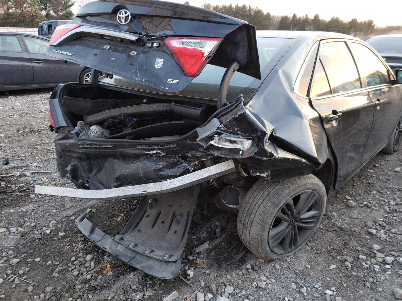 Photo 9 from auction – 2017 TOYOTA CAMRY LE with VIN 4T1BF1FK0HU313488