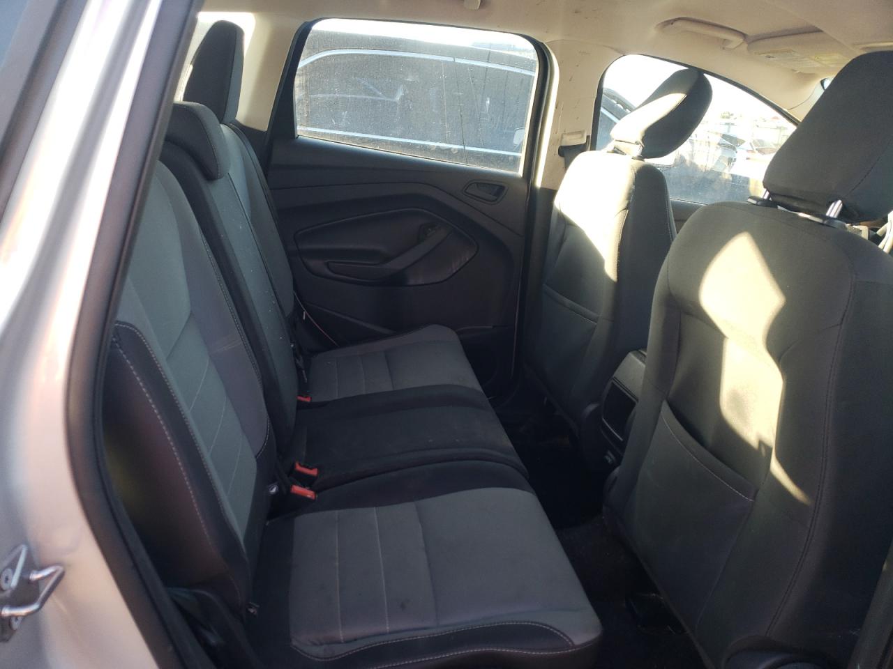 Photo 6 from auction – 2018 FORD ESCAPE S with VIN 1FMCU0F72JUA27048