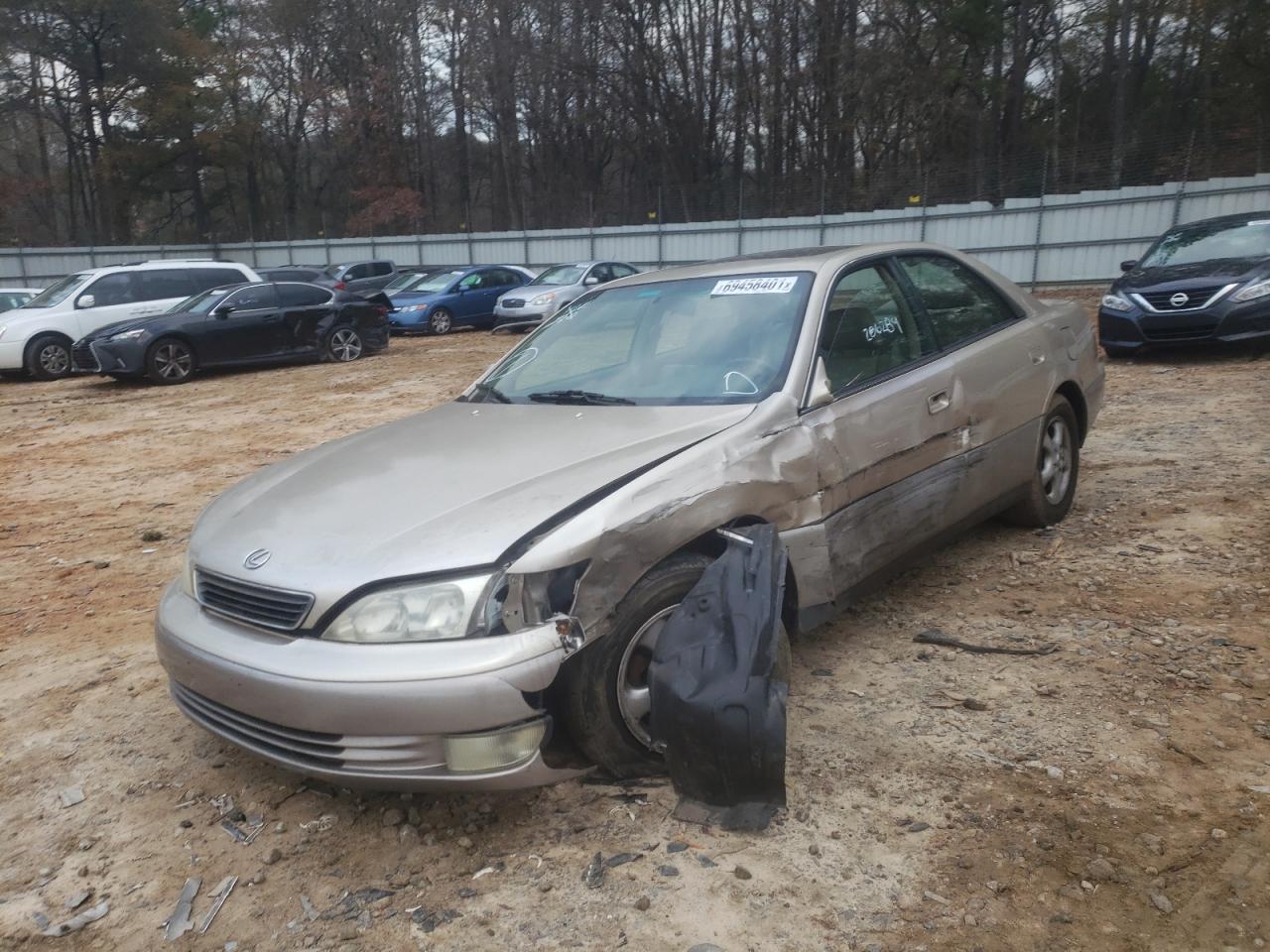 Photo 2 from auction – 1997 LEXUS ES 300 with VIN JT8BF22G8V5001385