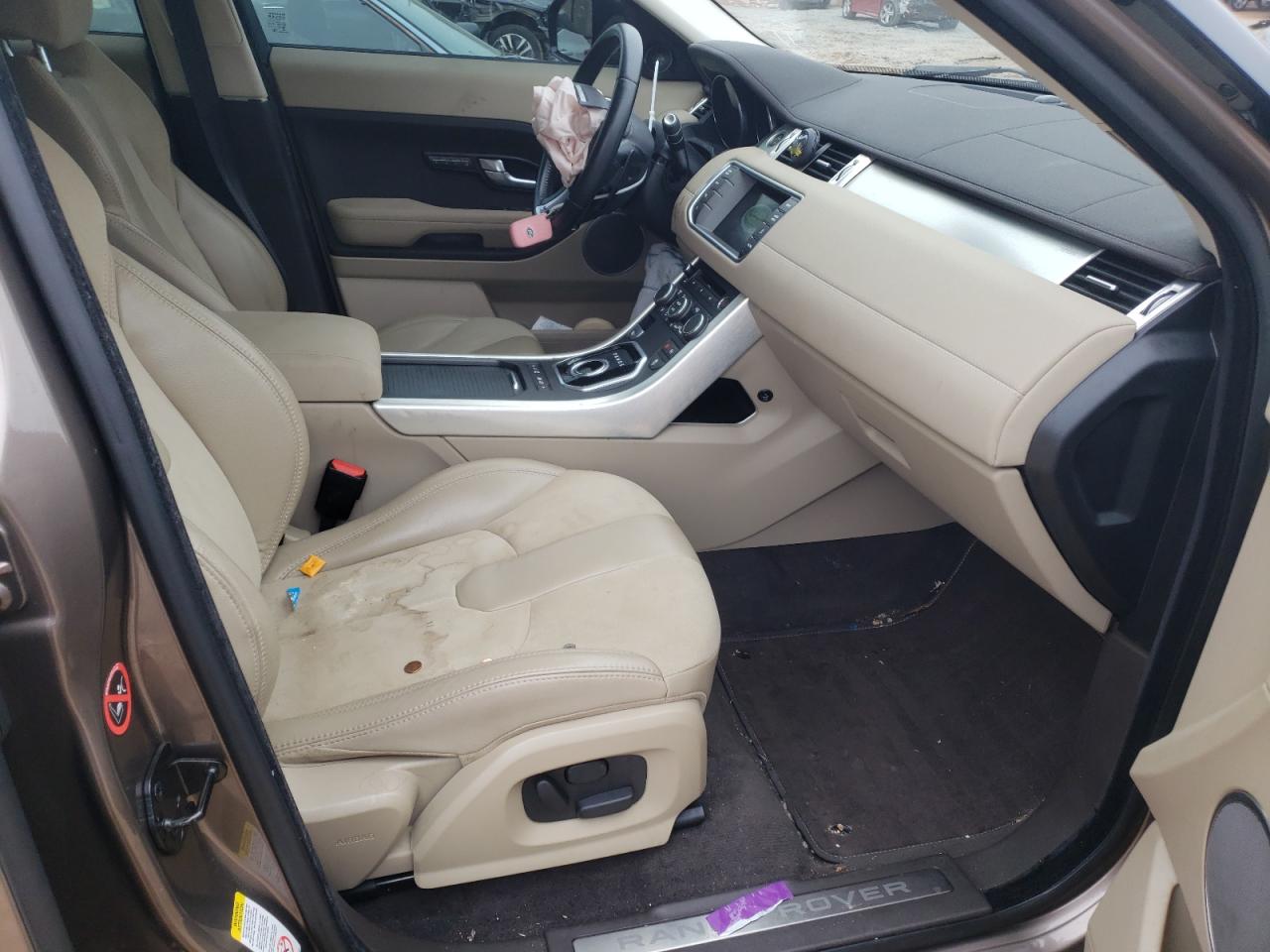Photo 5 from auction – 2015 LAND ROVER RANGE ROVE with VIN SALVN2BG9FH039573