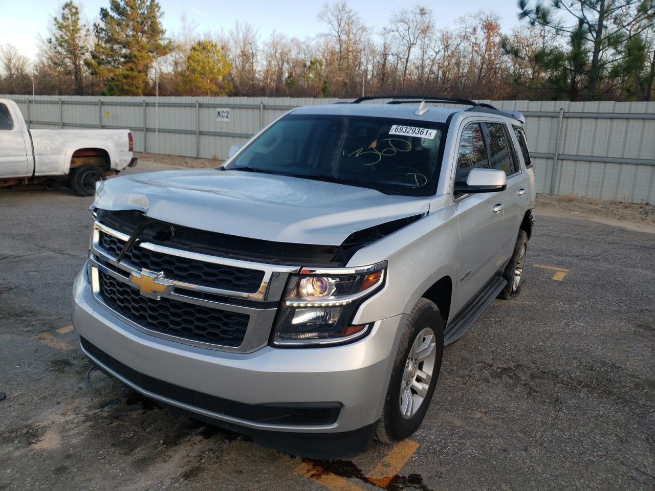Photo 2 from auction – 2016 CHEVROLET TAHOE with VIN 1GNSCBKC8GR123500