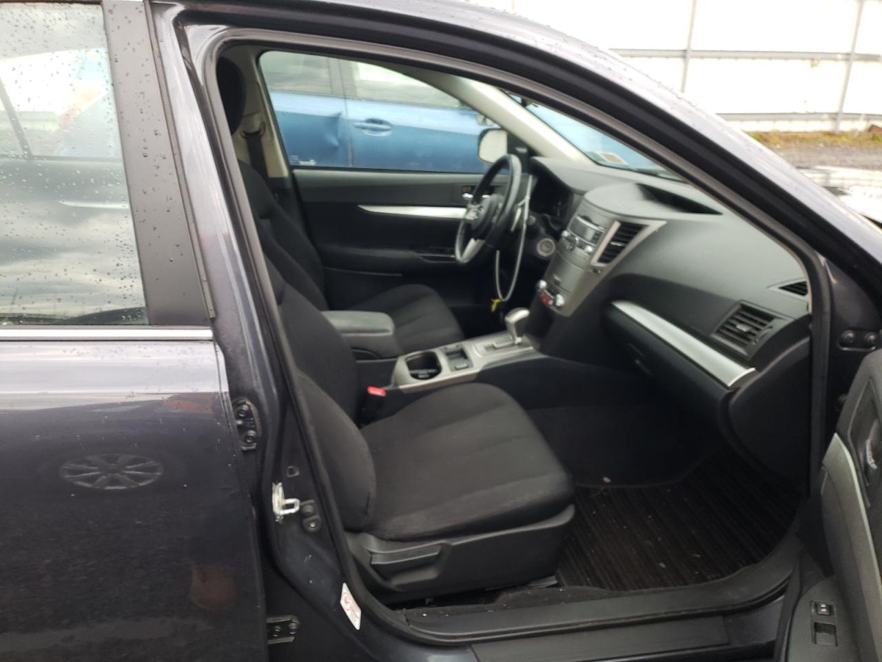 Photo 5 from auction – 2010 SUBARU LEGACY 2.5 with VIN 4S3BMBC68A3226876