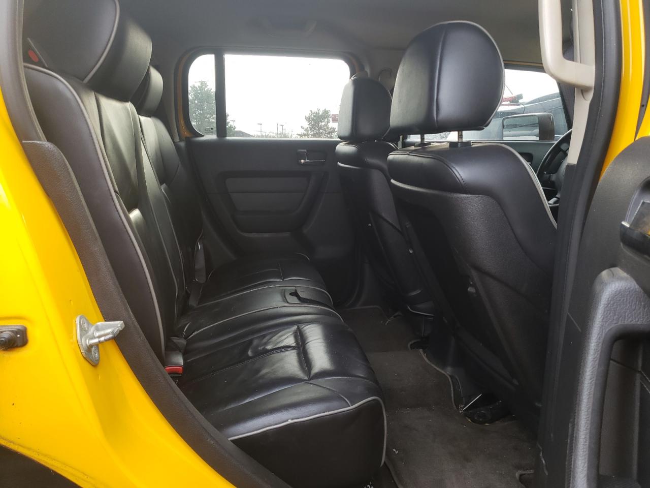 Photo 6 from auction – 2006 HUMMER H3 with VIN 5GTDN136568115494