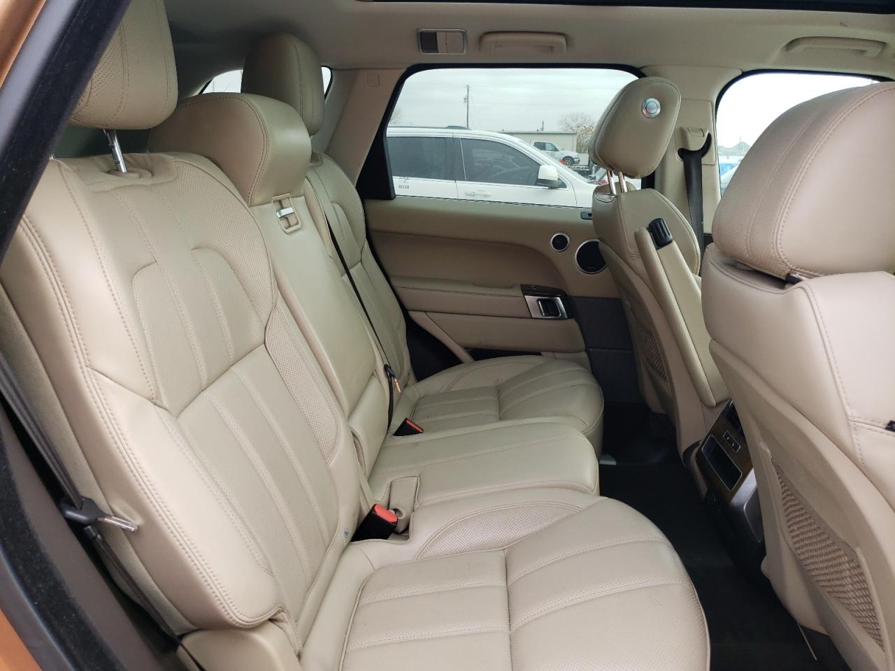 صورة رقم 6 من المزاد - 2016 LAND ROVER RANGE ROVE مع VIN SALWR2PF6GA656934