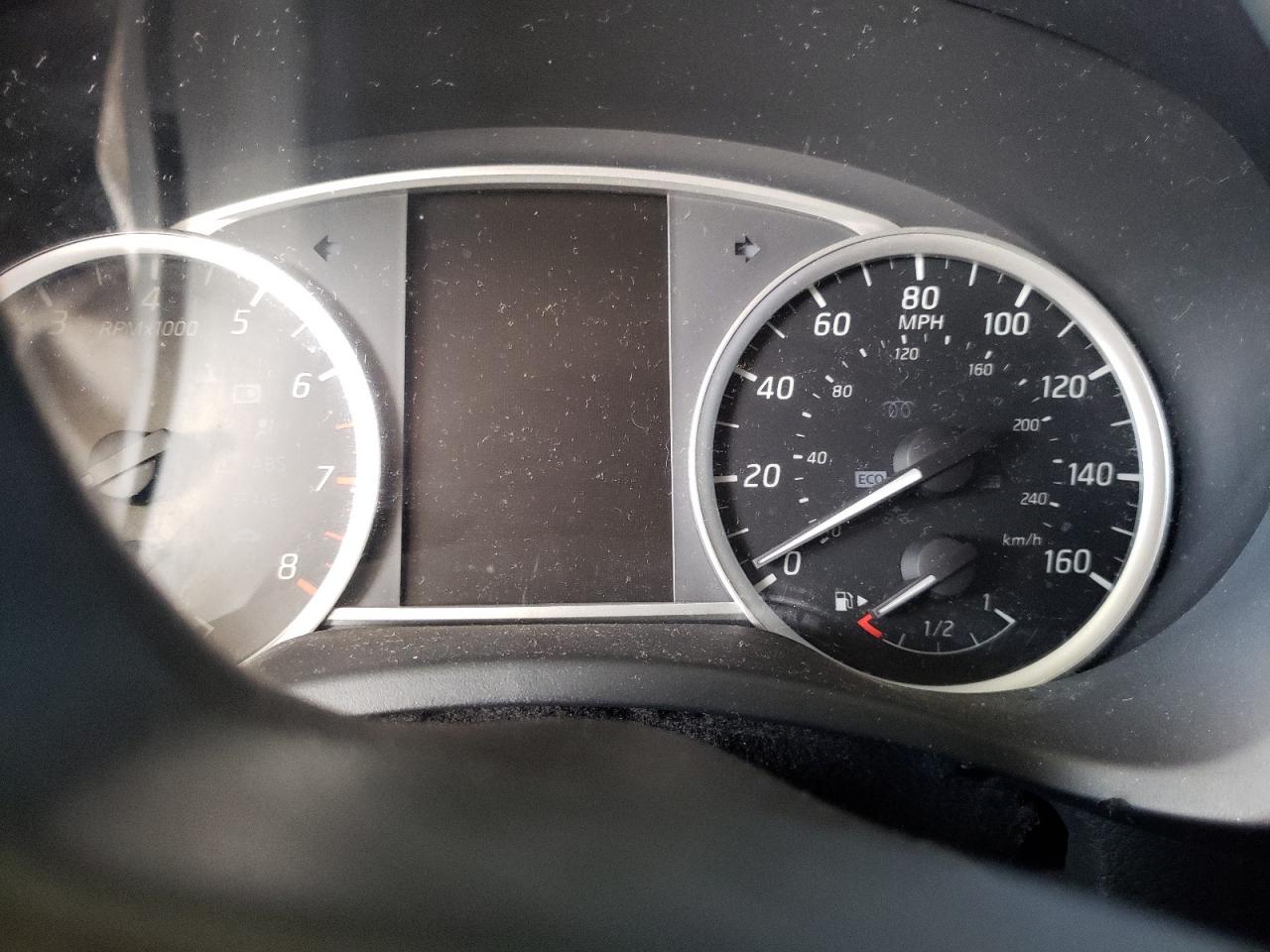 Photo 8 from auction – 2016 NISSAN SENTRA S with VIN 3N1AB7AP9GY224938