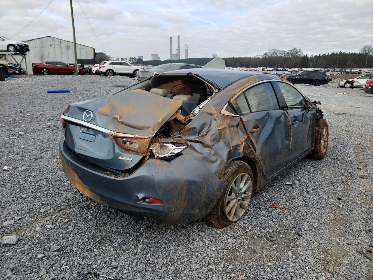Photo 4 from auction – 2017 MAZDA 6 SPORT with VIN JM1GL1U55H1144778