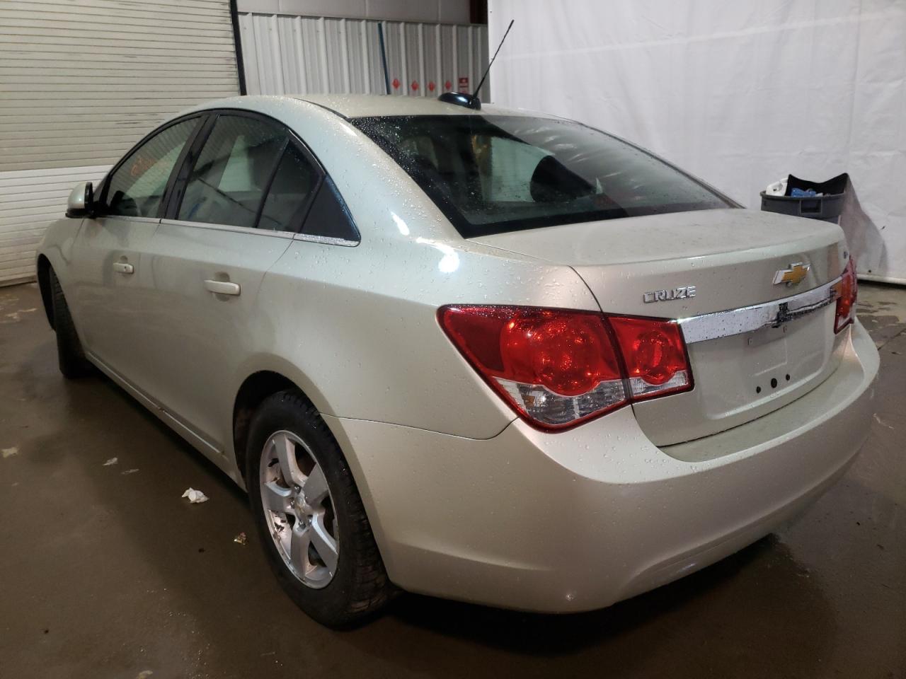 Photo 3 from auction – 2015 CHEVROLET CRUZE LT with VIN 1G1PC5SB2F7112230