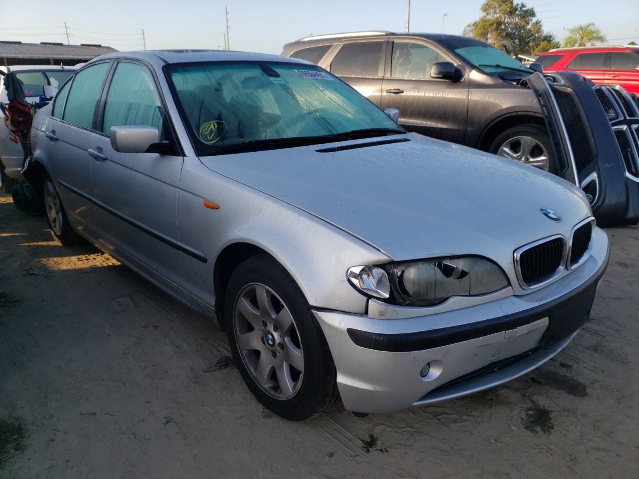 BMW 325 XI 2004 with VIN WBAEU334X4PM60190 - Photo from auction