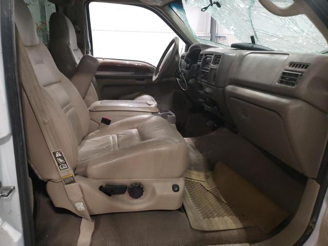 Photo 5 from auction – 2000 FORD EXCURSION with VIN 1FMSU43F0YEB00100