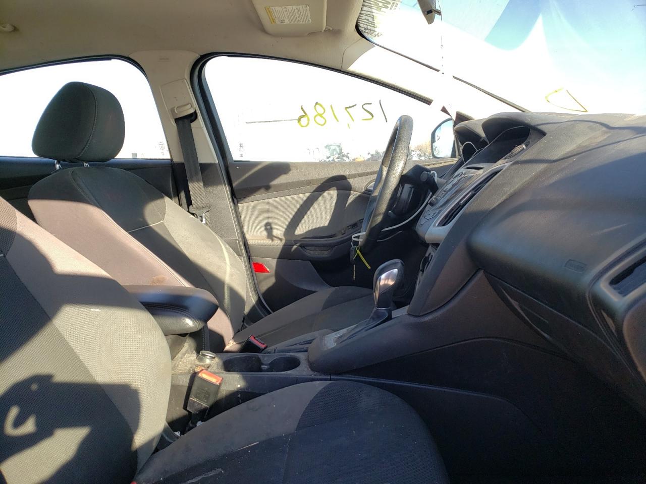 Photo 5 from auction – 2013 FORD FOCUS SE with VIN 1FADP3F29DL178619