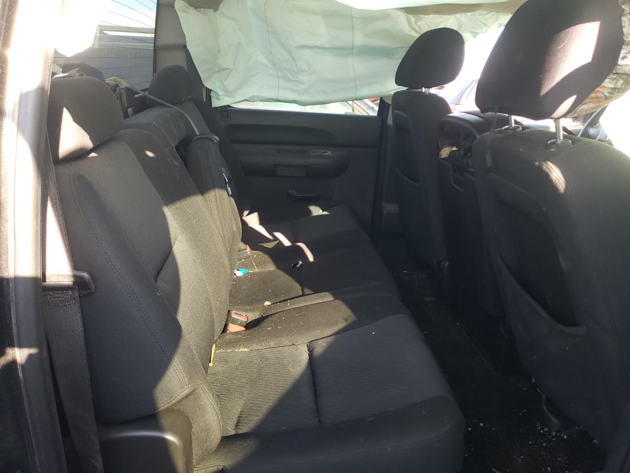 Photo 6 from auction – 2011 CHEVROLET SILVERADO with VIN 3GCPKSE3XBG232692