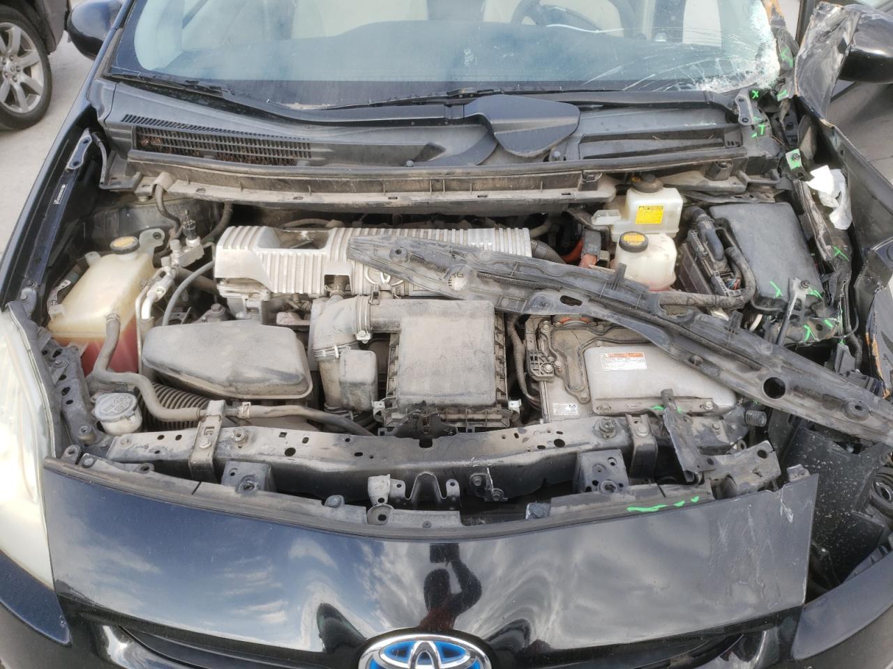 Photo 7 from auction – 2011 TOYOTA PRIUS with VIN JTDKN3DU3B5331783