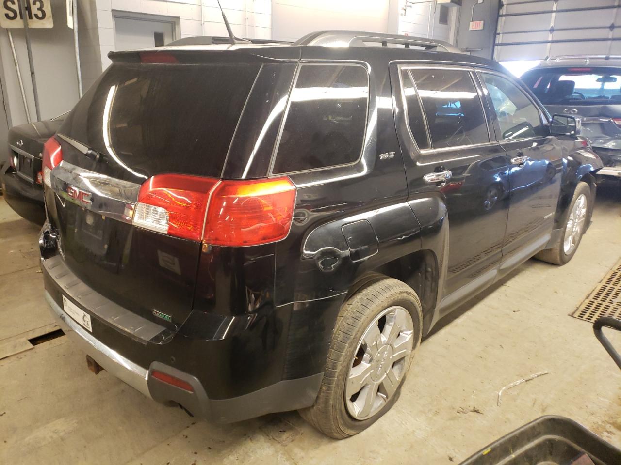 Photo 4 from auction – 2012 GMC TERRAIN SL with VIN 2GKFLWE55C6156835