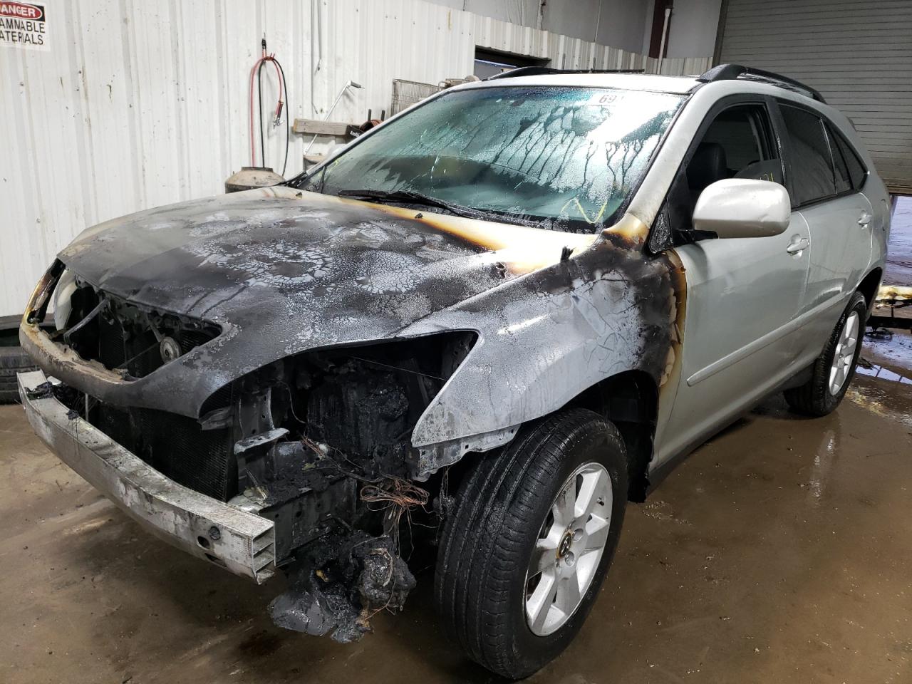 Zdjęcie 2 z aukcji – 2006 LEXUS RX 330 z VIN 2T2HA31UX6C098659