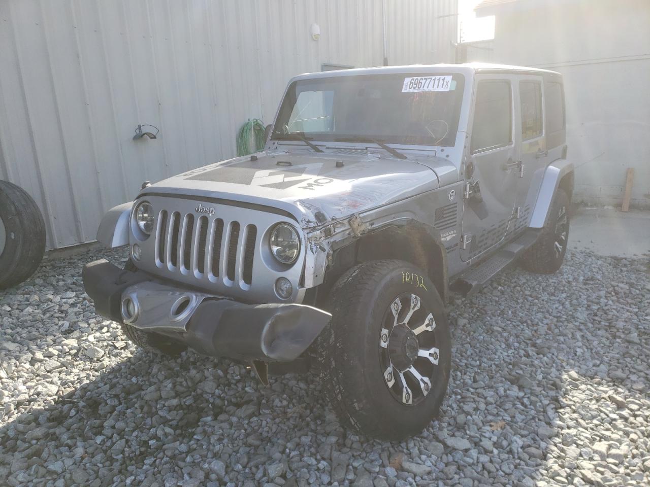 Photo 2 from auction – 2014 JEEP WRANGLER U with VIN 1C4BJWEG2EL103411