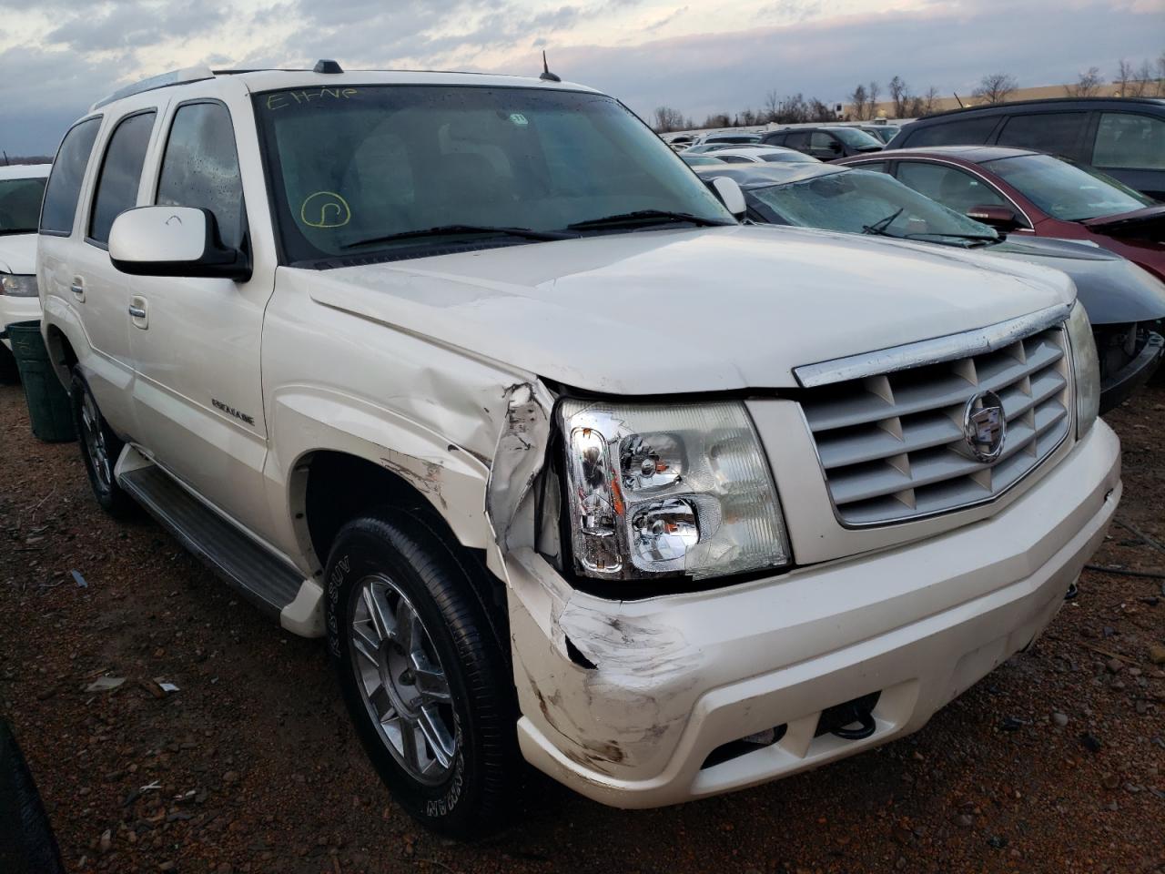 CADILLAC ESCALADE L 2005 with VIN 1GYEK63N65R128282 - Photo from auction
