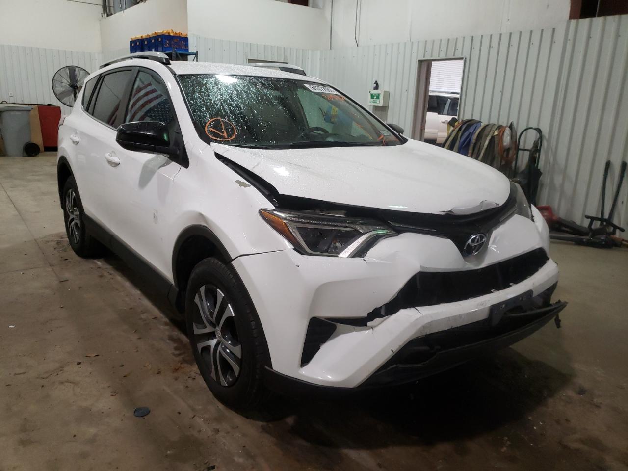 TOYOTA RAV4 LE 2016 with VIN 2T3ZFREV9GW305761 - Photo from auction