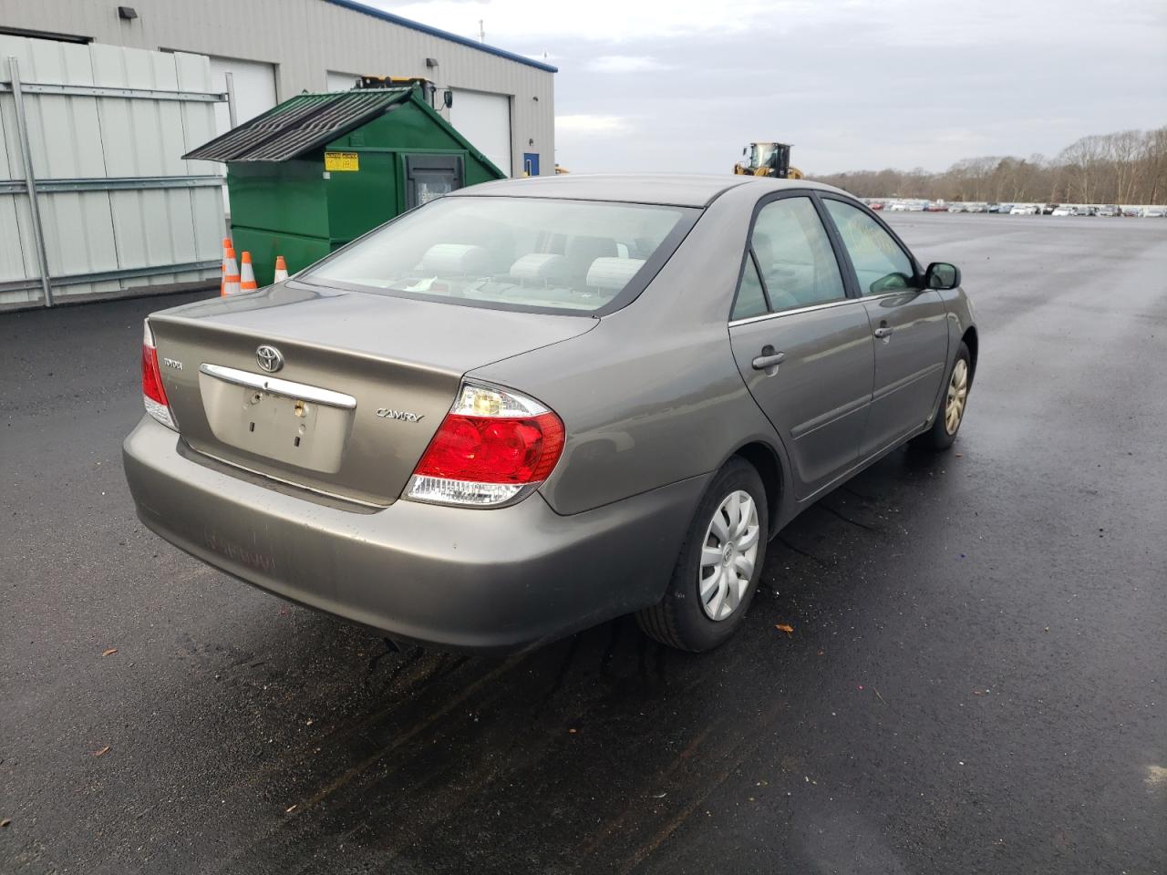 Photo 4 from auction – 2006 TOYOTA CAMRY with VIN 4T1BE32K16U736288