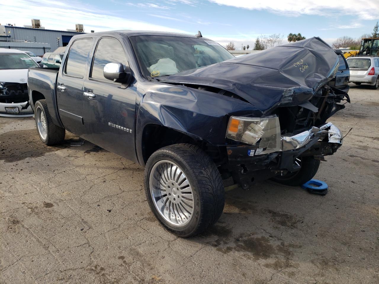 CHEVROLET SILVERADO 2007 with VIN 3GCEC13C77G550455 - Photo from auction