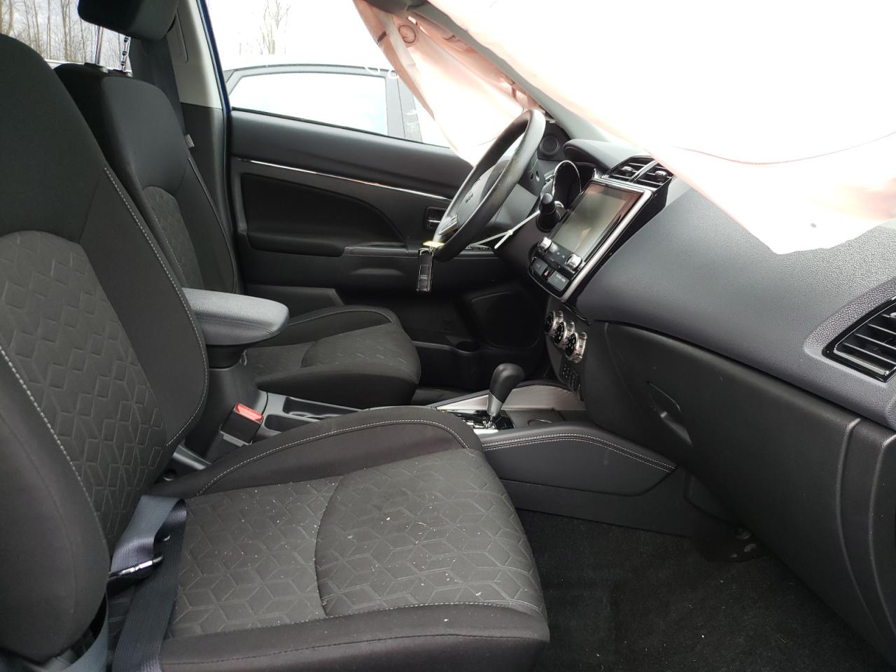 Photo 5 from auction – 2020 MITSUBISHI OUTLANDER with VIN JA4AP3AU1LU007775
