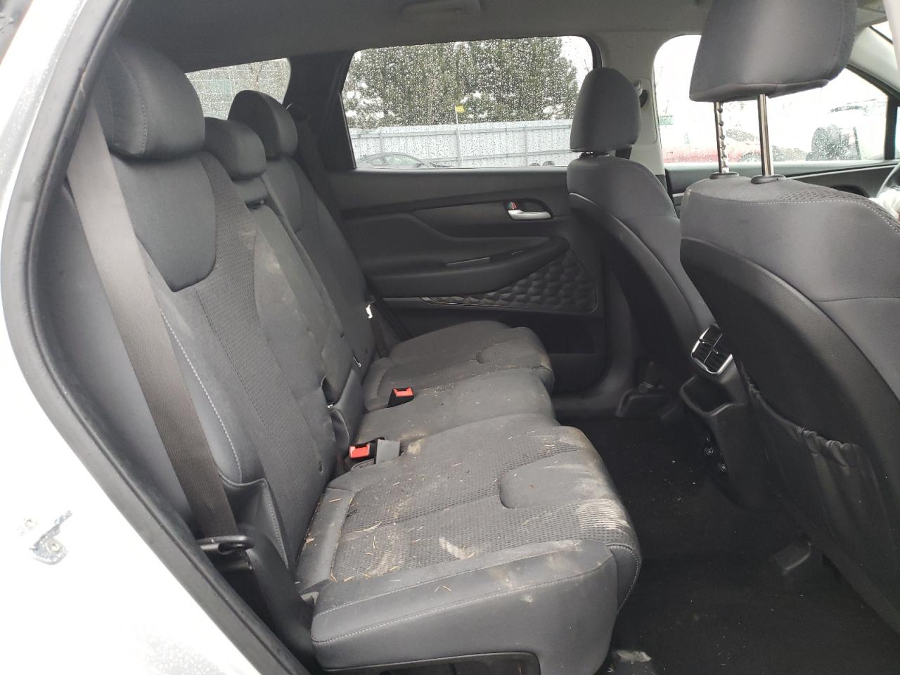 Photo 6 from auction – 2019 HYUNDAI SANTA FE S with VIN 5NMS2CAD0KH007684