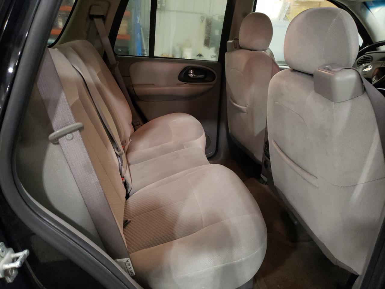 Photo 6 from auction – 2007 CHEVROLET TRAILBLAZE with VIN 1GNDT13S072186351