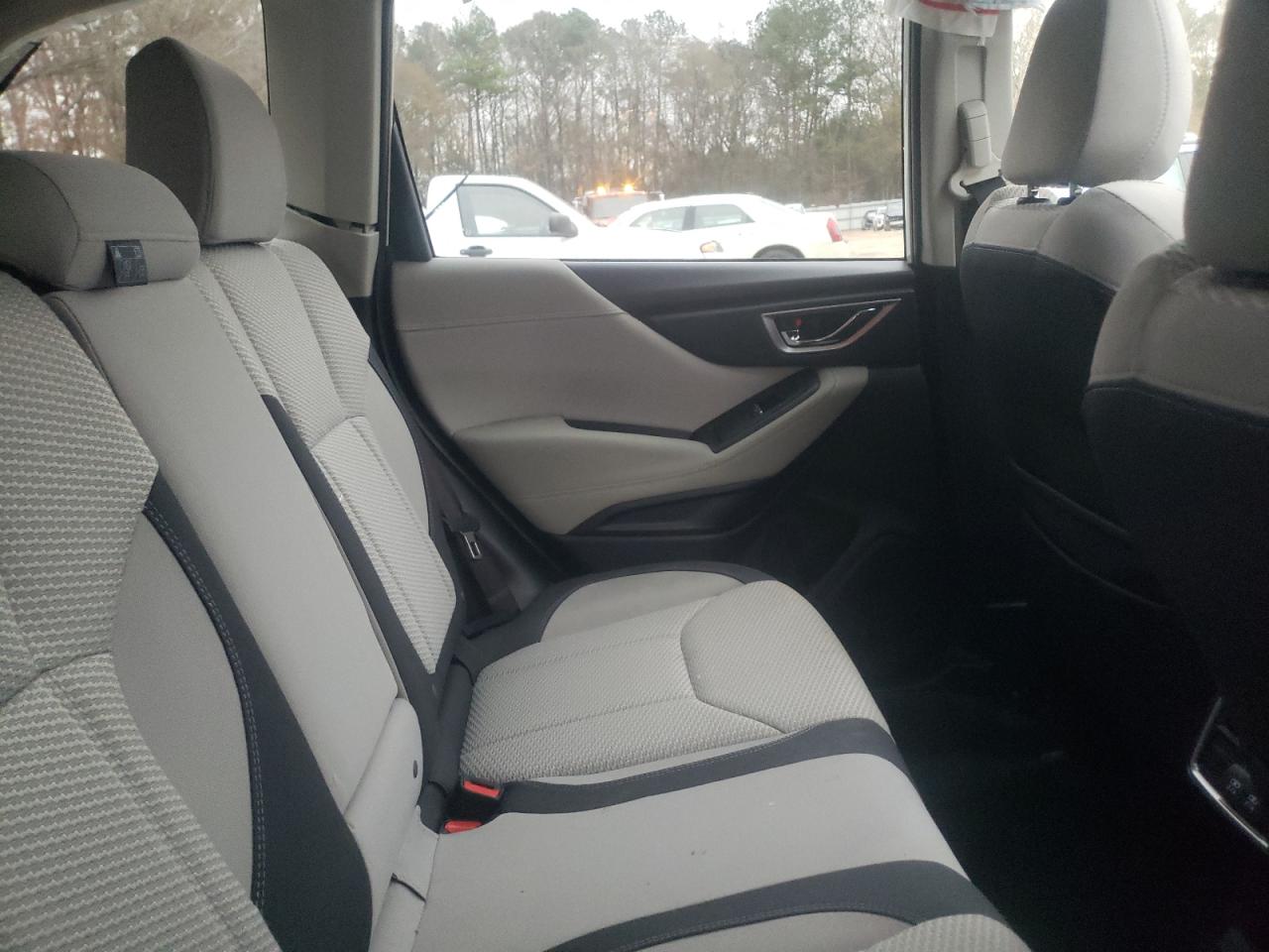 Photo 6 from auction – 2019 SUBARU FORESTER P with VIN JF2SKAGC6KH482407