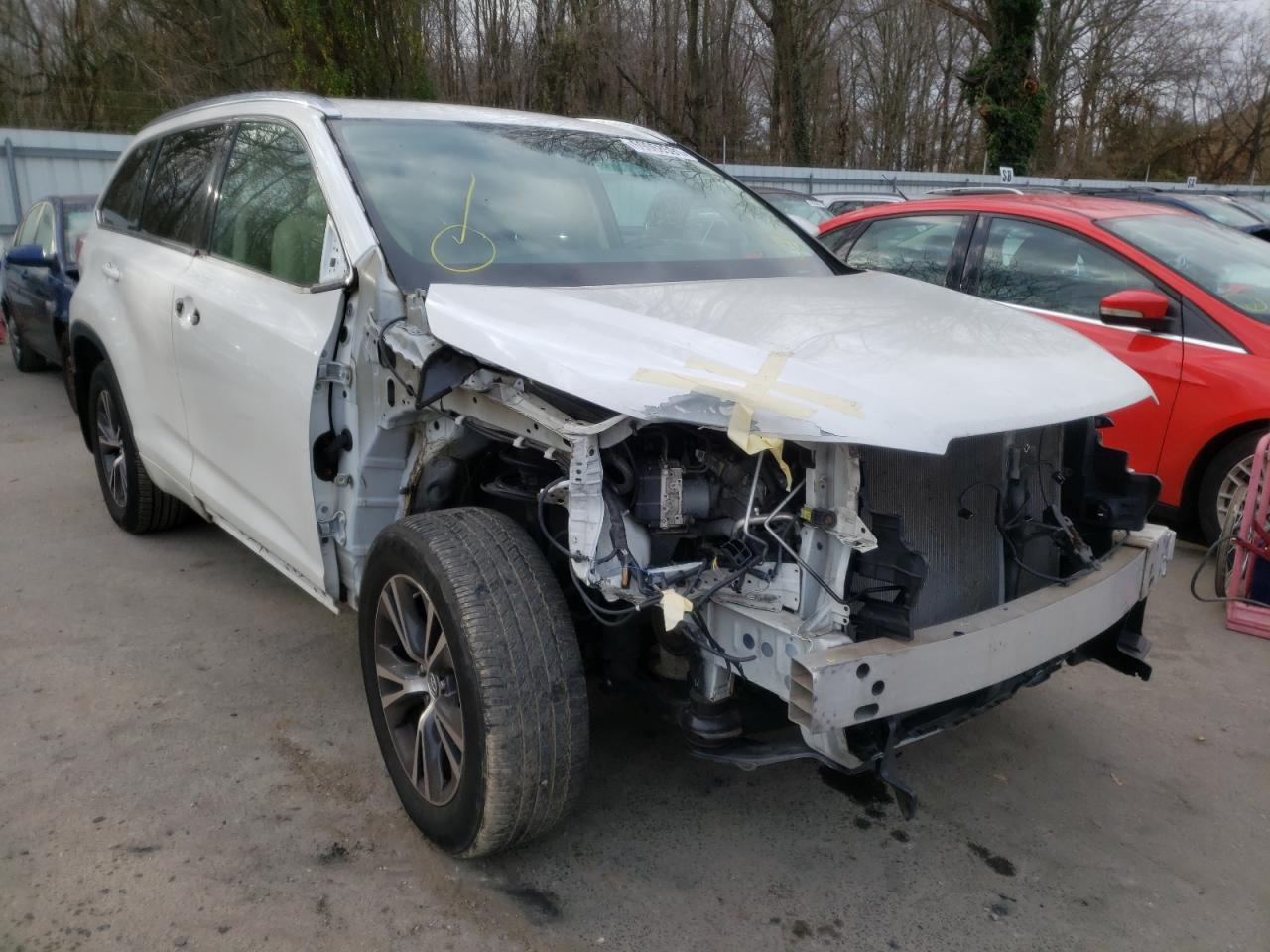 TOYOTA HIGHLANDER 2016 with VIN 5TDJKRFH2GS301005 - Photo from auction