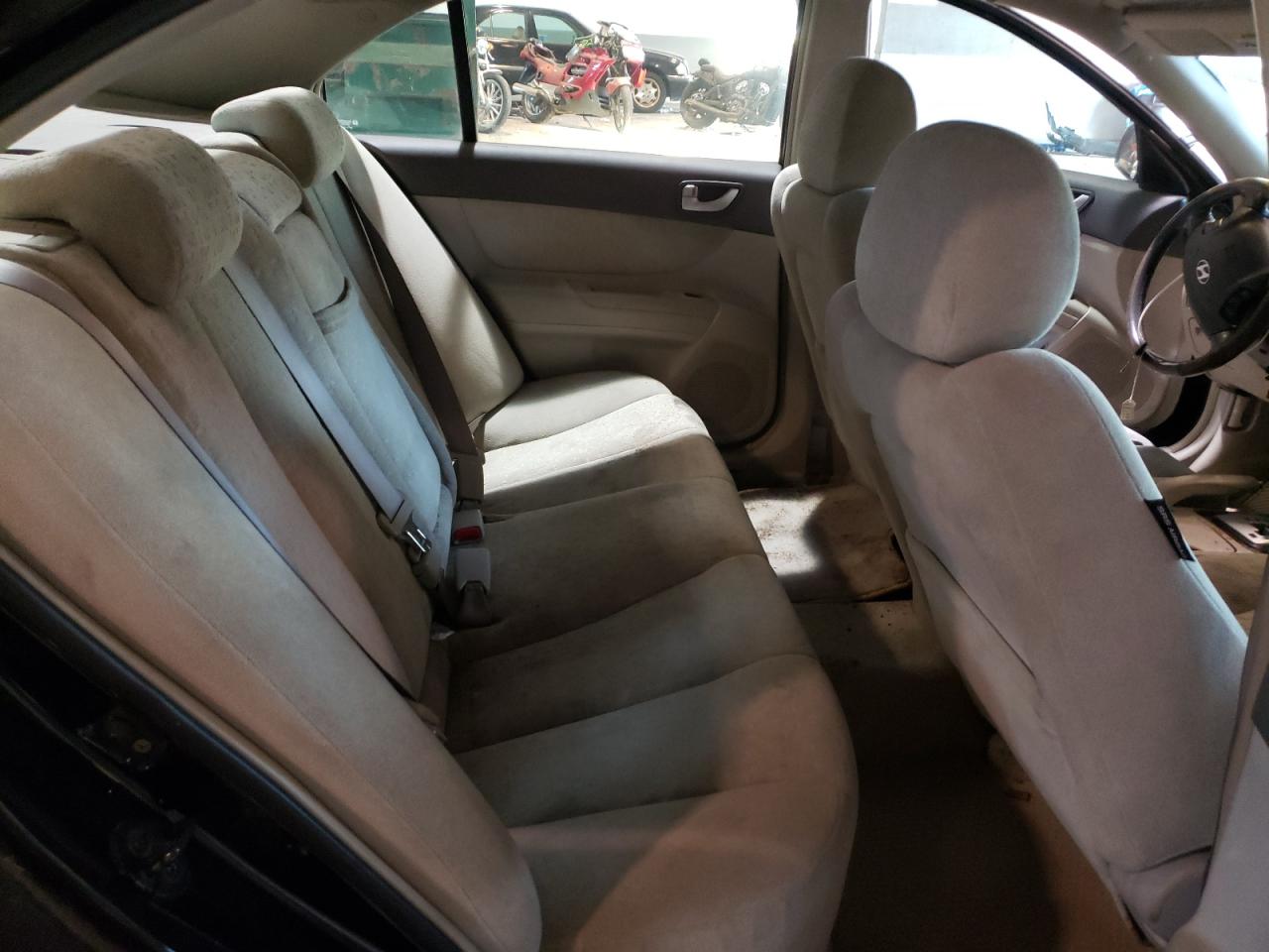 Photo 6 from auction – 2006 HYUNDAI SONATA GLS with VIN 5NPEU46F26H031064