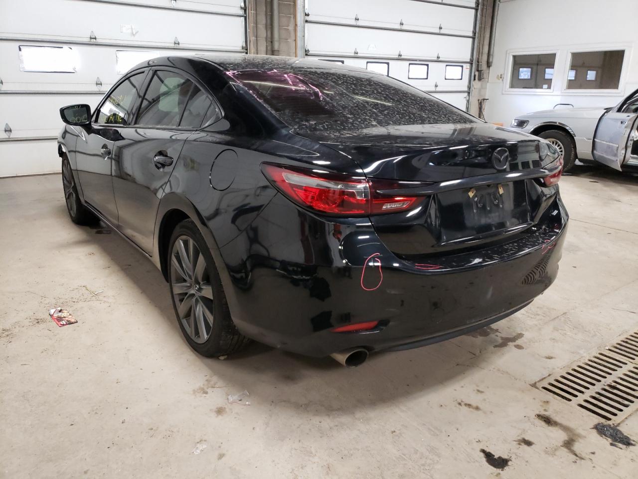 Photo 3 from auction – 2018 MAZDA 6 TOURING with VIN JM1GL1VM8J1312084