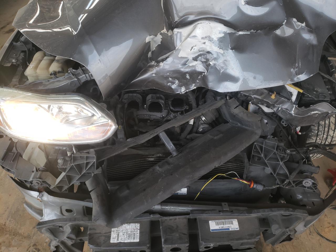 Photo 7 from auction – 2014 FORD FOCUS SE with VIN 1FADP3F21EL463011