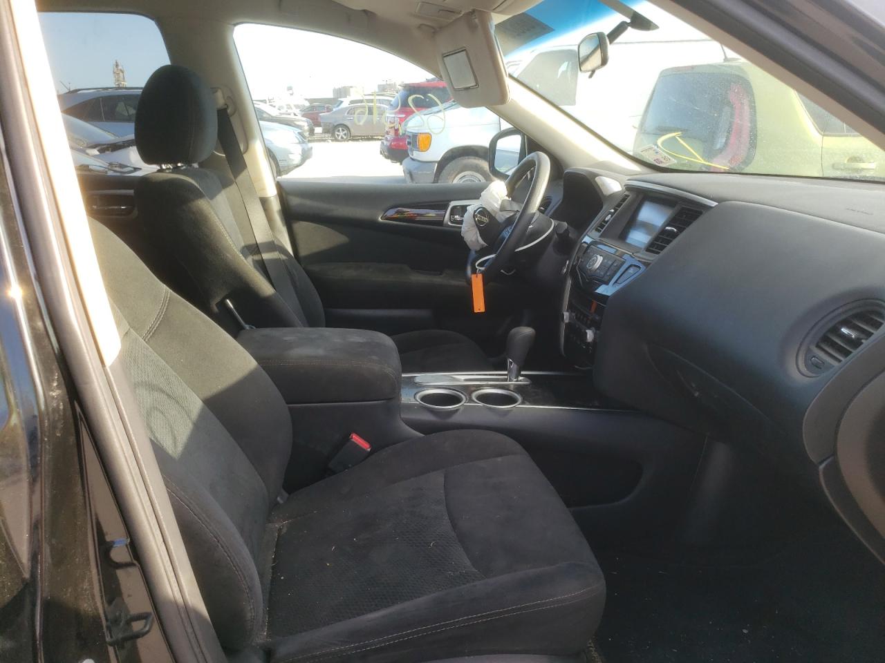 Photo 5 from auction – 2015 NISSAN PATHFINDER with VIN 5N1AR2MN5FC723051