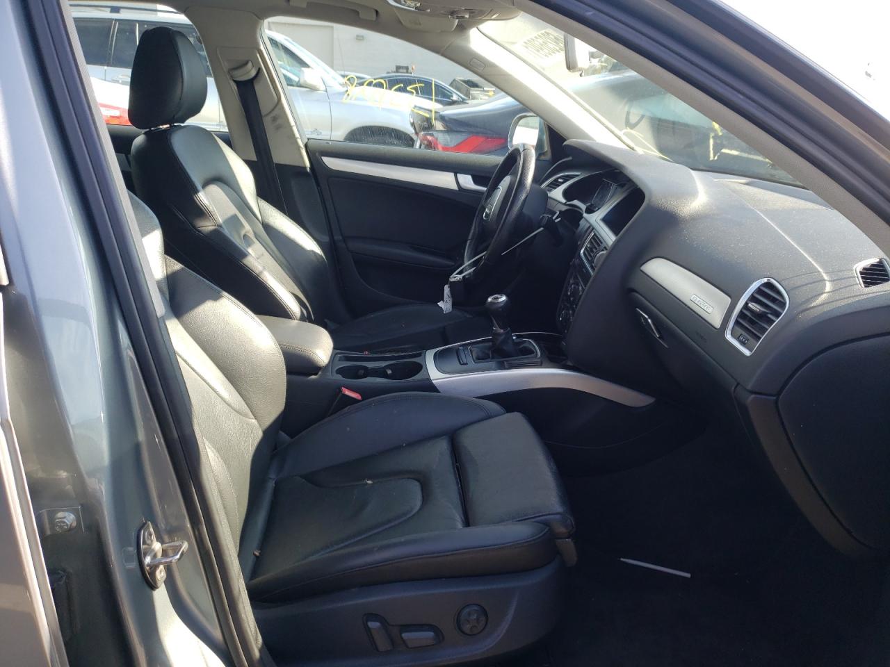 Photo 5 from auction – 2010 AUDI A4 PREMIUM with VIN WAUDFAFL8AN012535