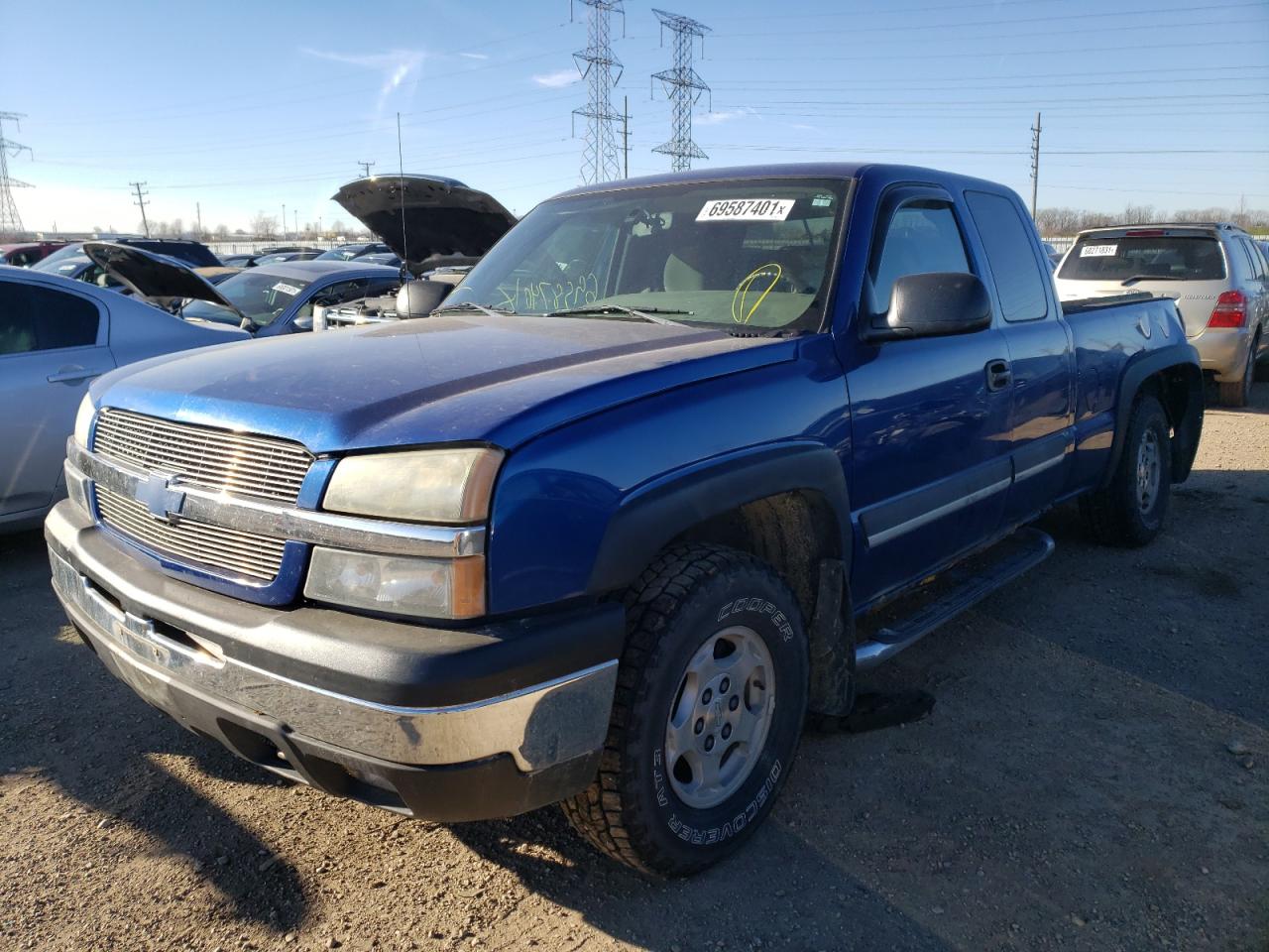Photo 2 from auction – 2004 CHEVROLET SILVERADO with VIN 1GCEK19T84E336670