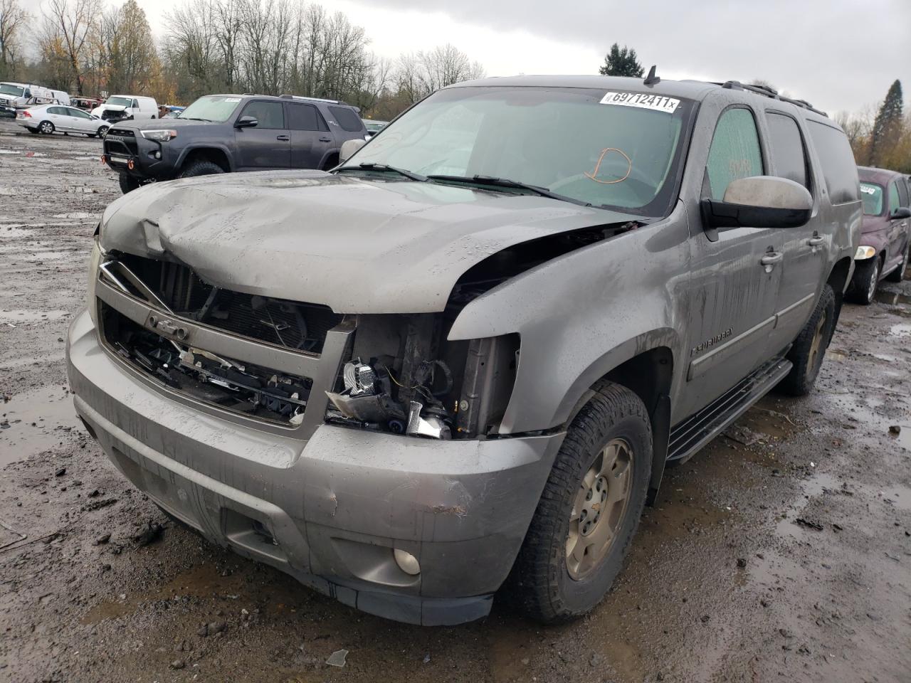 Photo 2 from auction – 2007 CHEVROLET SUBURBAN K with VIN 1GNFK16387J244647