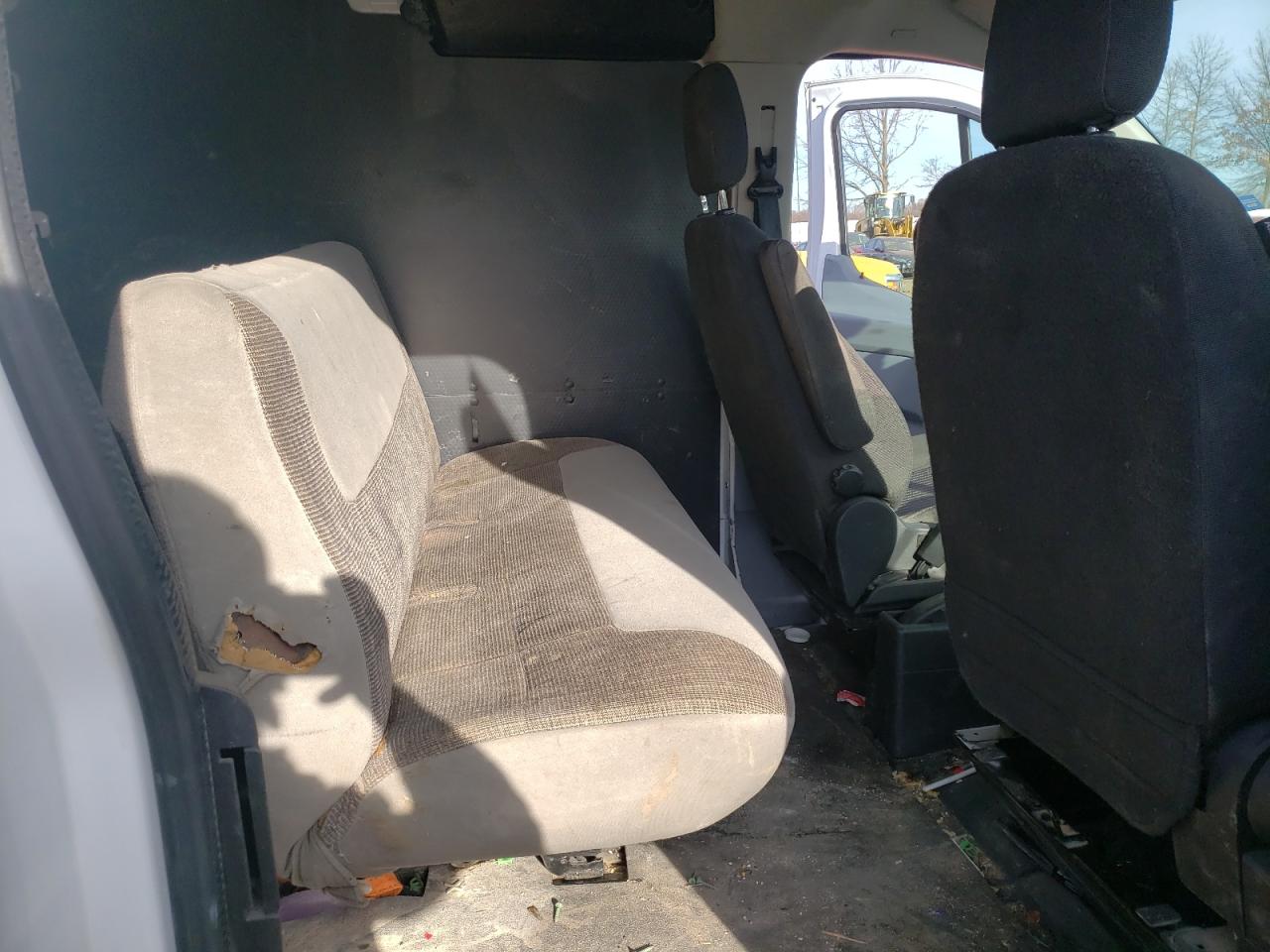 Photo 6 from auction – 2016 FORD TRANSIT T- with VIN 1FTYR1ZM7GKA89181