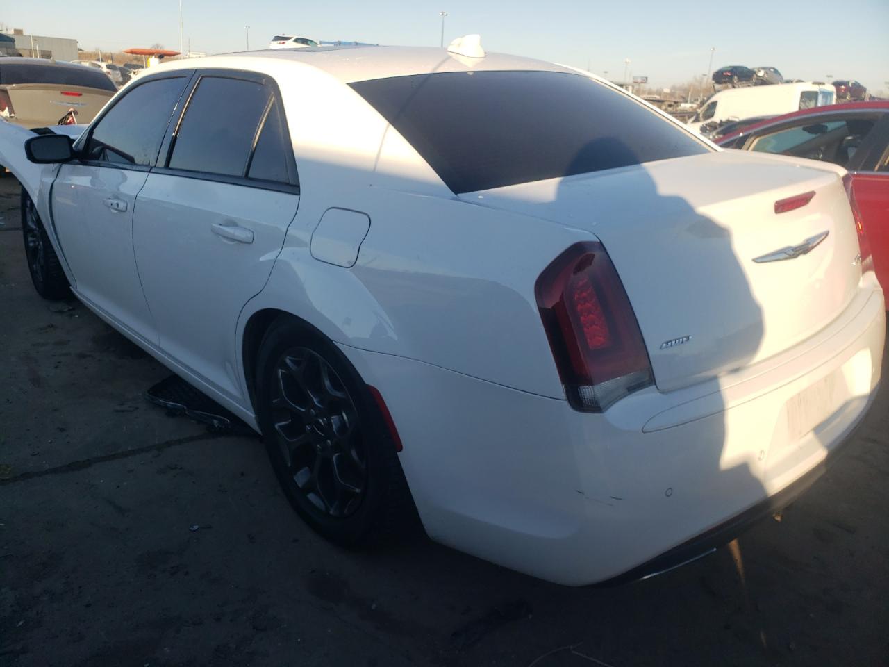 Photo 3 from auction – 2016 CHRYSLER 300 S with VIN 2C3CCAGG6GH358419