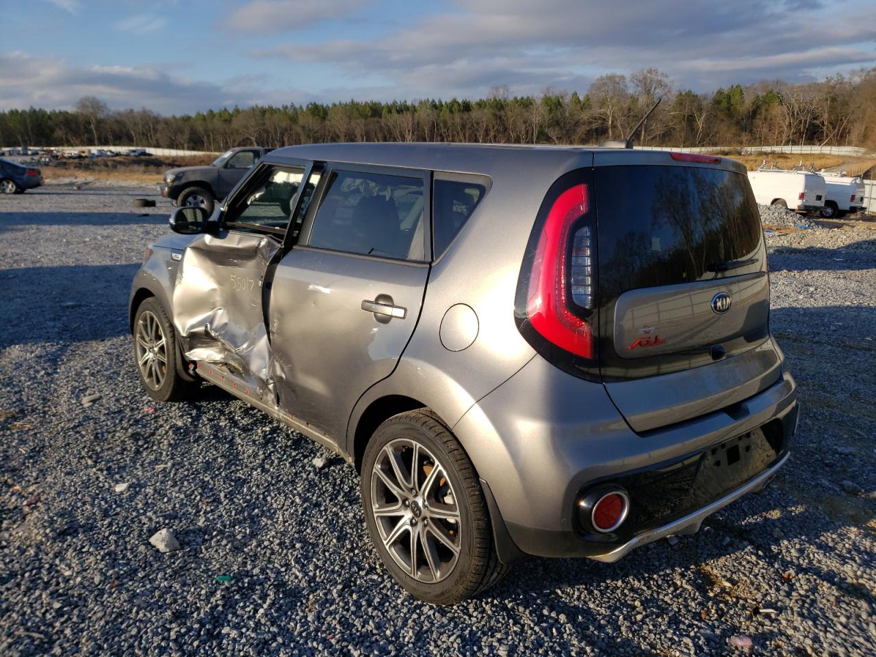 Photo 3 from auction – 2018 KIA SOUL ! with VIN KNDJX3AAXJ7618752