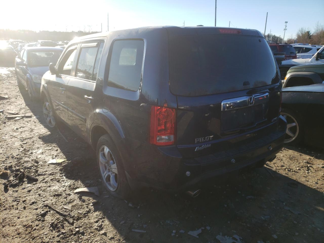 Photo 3 from auction – 2013 HONDA PILOT EXL with VIN 5FNYF4H53DB048737