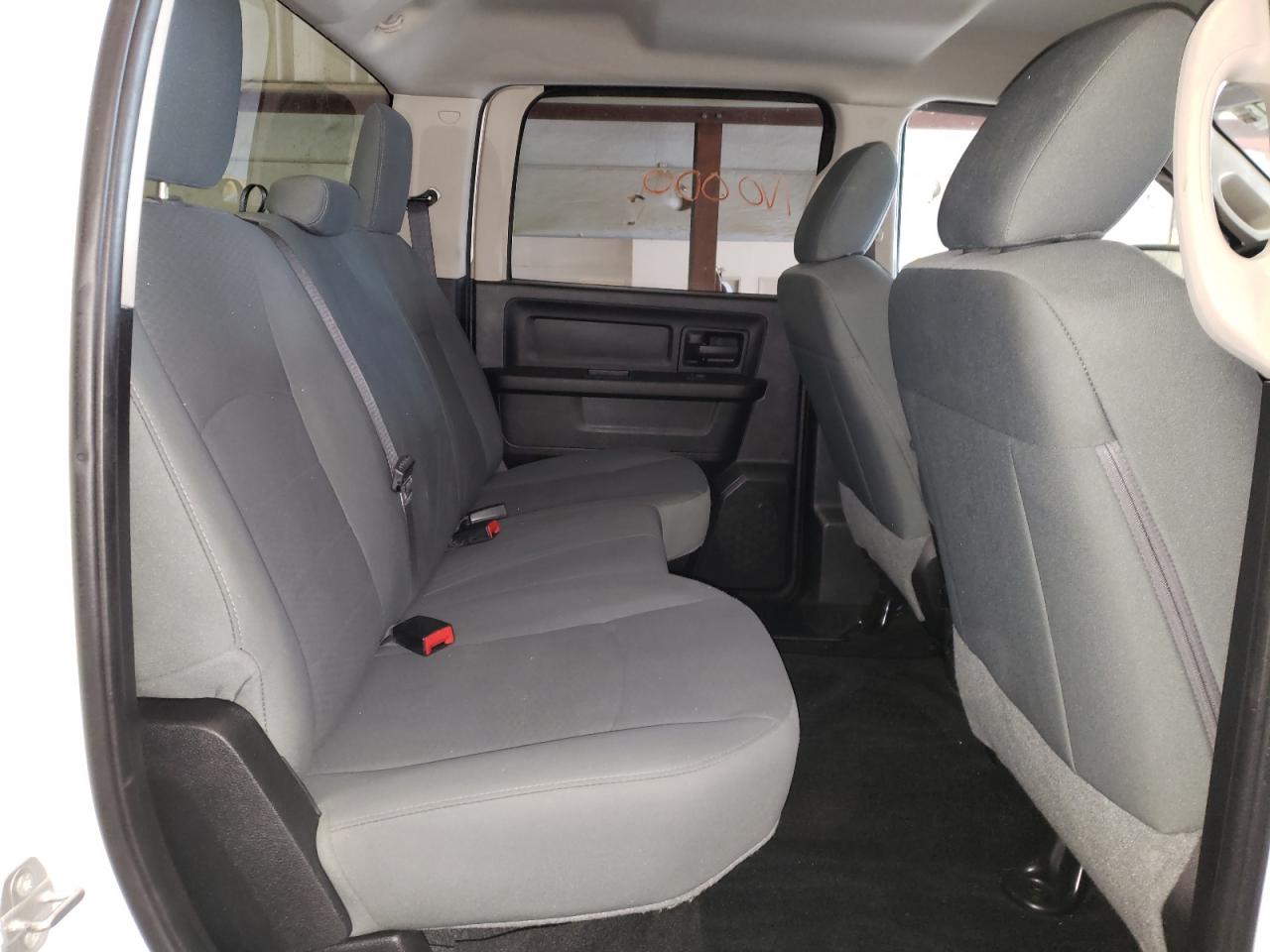 Photo 6 from auction – 2015 RAM 1500 ST with VIN 1C6RR7KM3FS720578