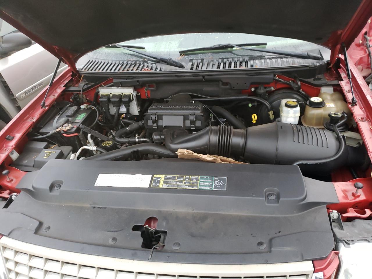 Photo 7 from auction – 2005 FORD EXPEDITION with VIN 1FMFU18535LA77161