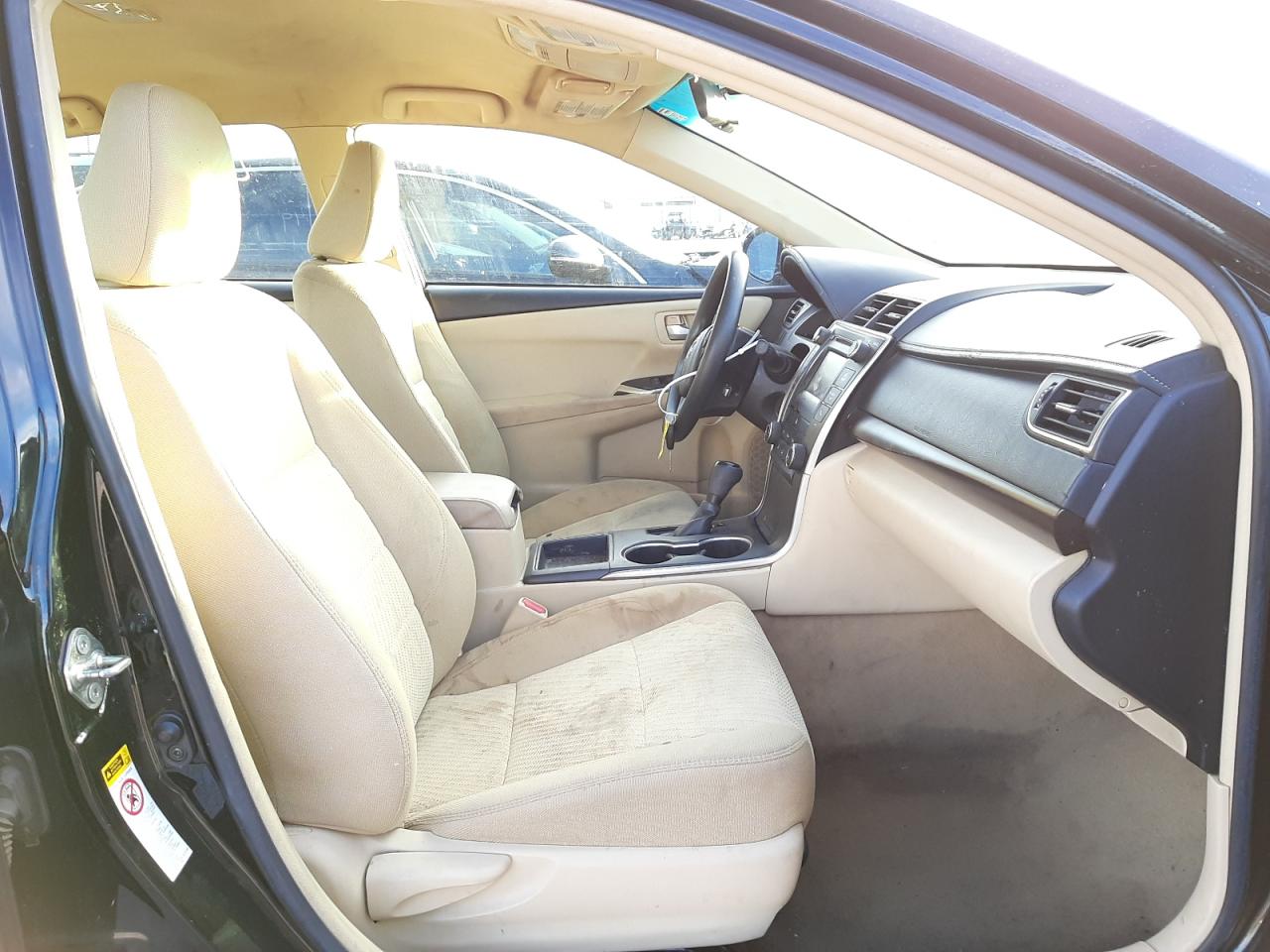 Photo 5 from auction – 2017 TOYOTA CAMRY LE with VIN 4T1BF1FK8HU290817