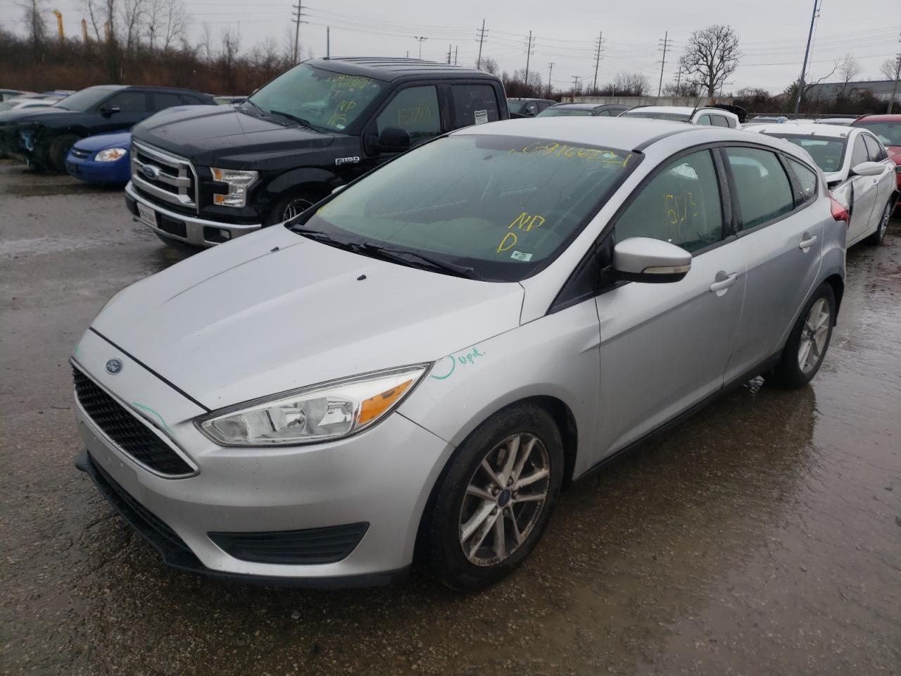 Photo 2 from auction – 2015 FORD FOCUS SE with VIN 1FADP3K2XFL242174