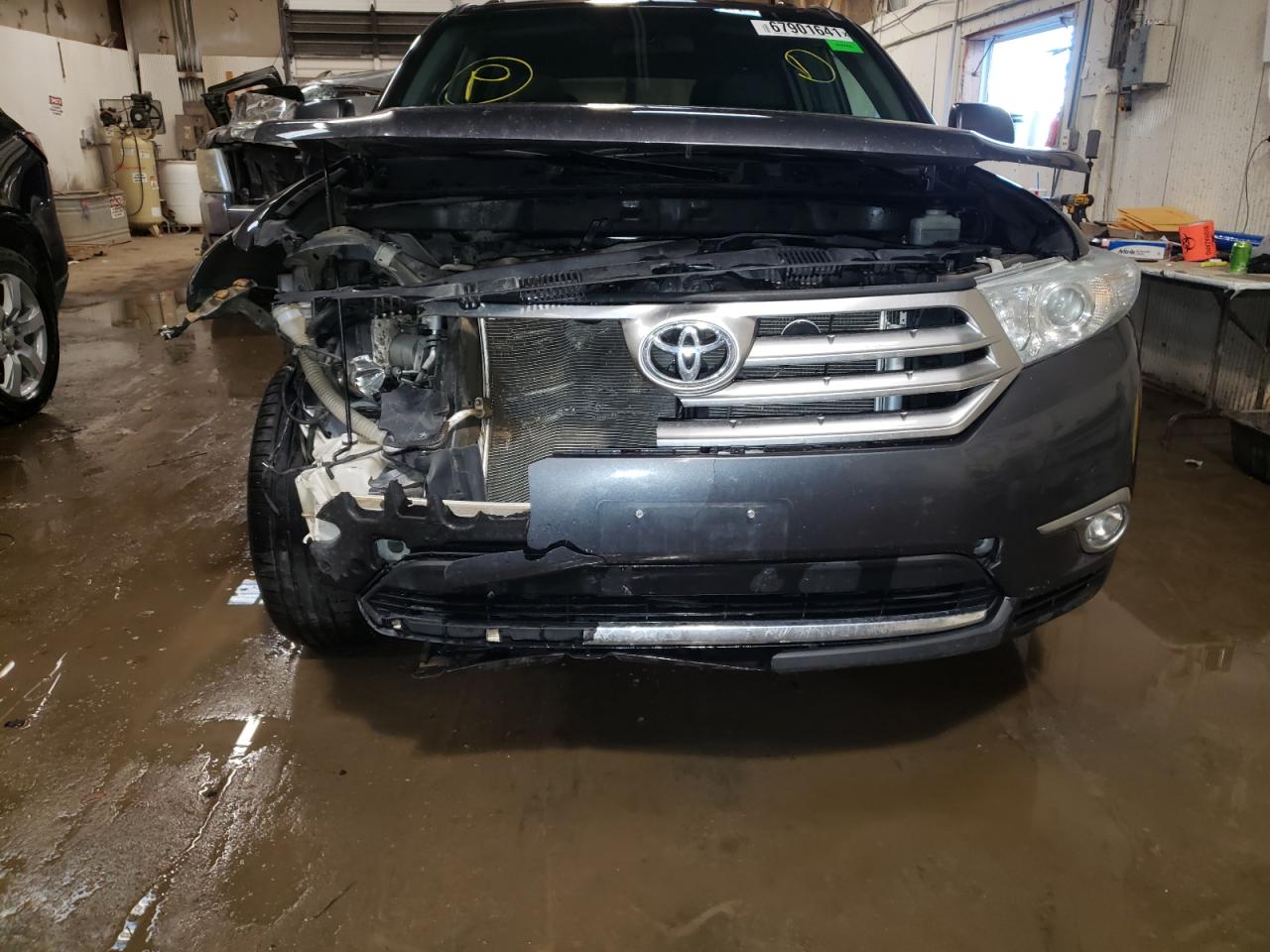 Photo 9 from auction – 2012 TOYOTA HIGHLANDER with VIN 5TDBK3EH6CS153423