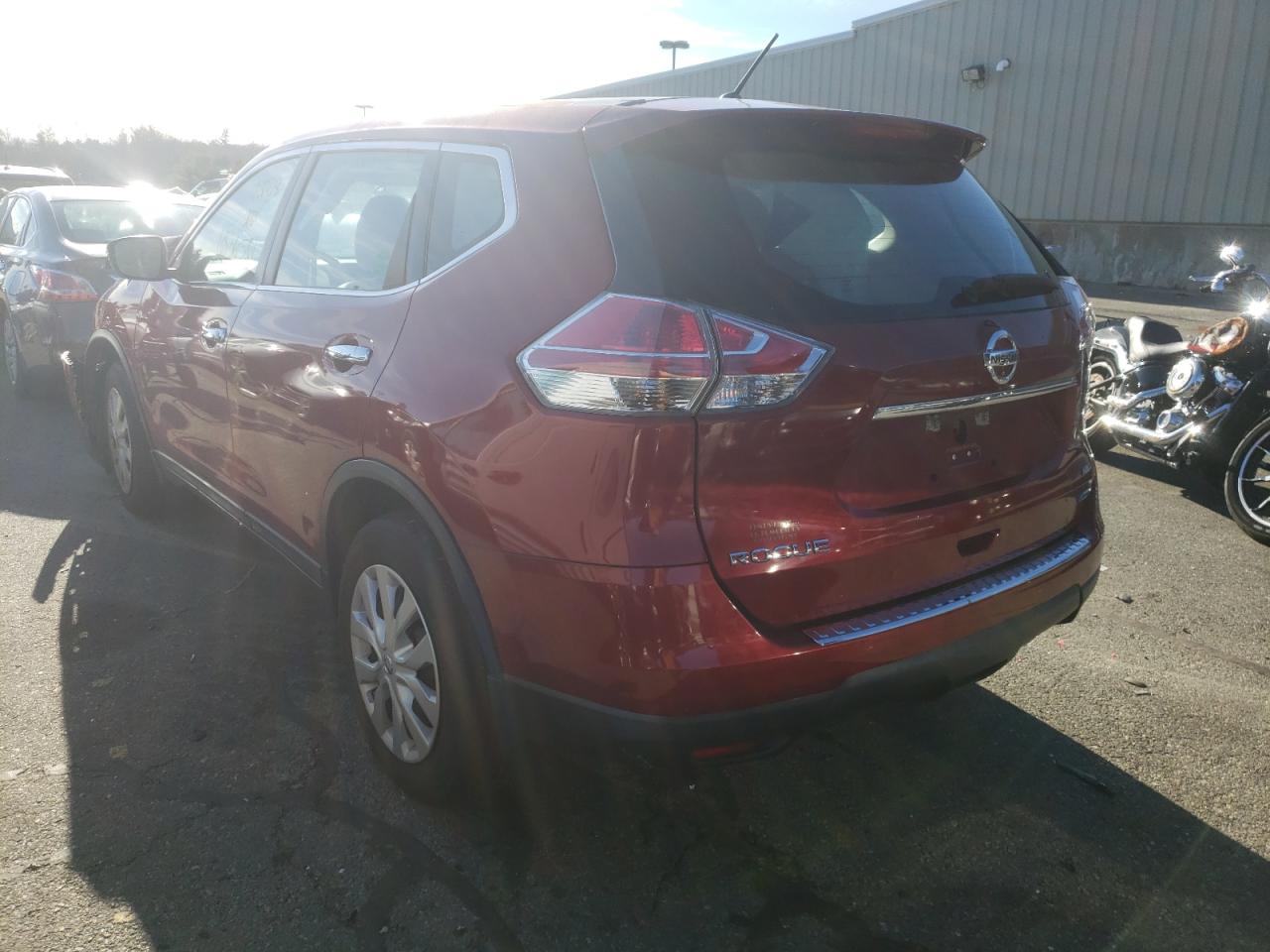 Photo 3 from auction – 2014 NISSAN ROGUE S with VIN 5N1AT2MV1EC858768